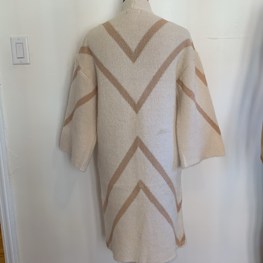 NEW Steve Madden Cardigan Sweater - Picture 5 of 9